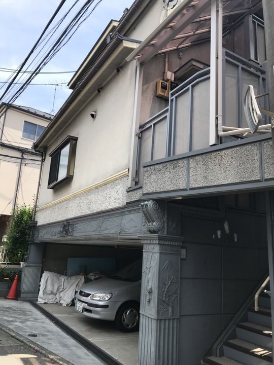 ハイツ横関の外観