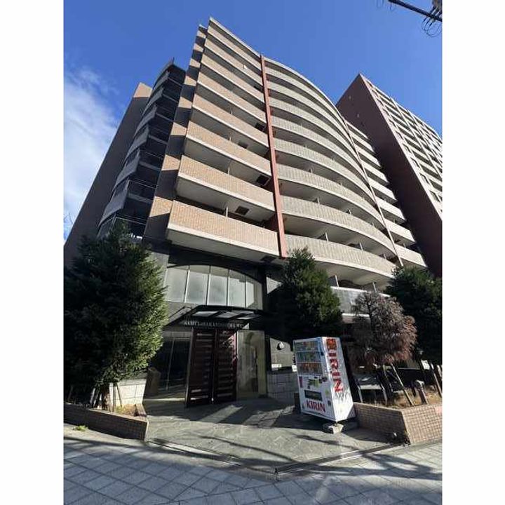 サムティ中之島WESTの外観