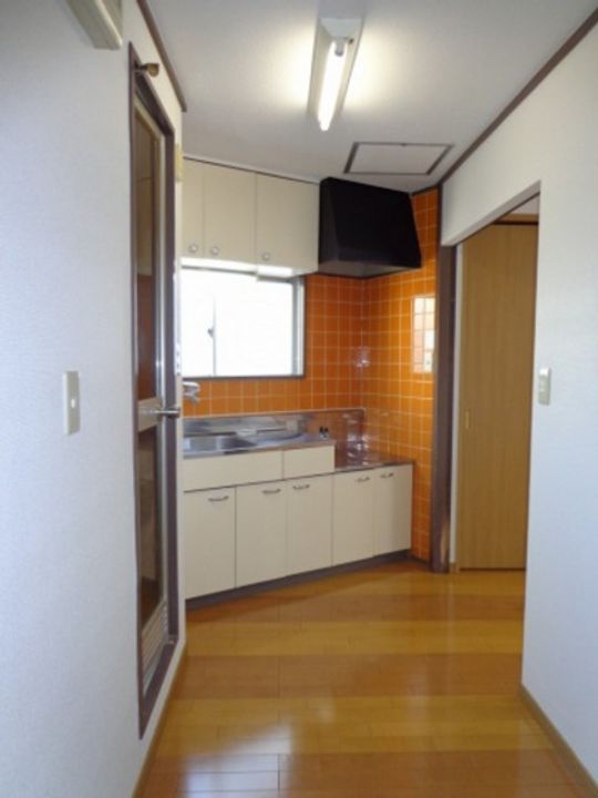 中屋ビルの玄関