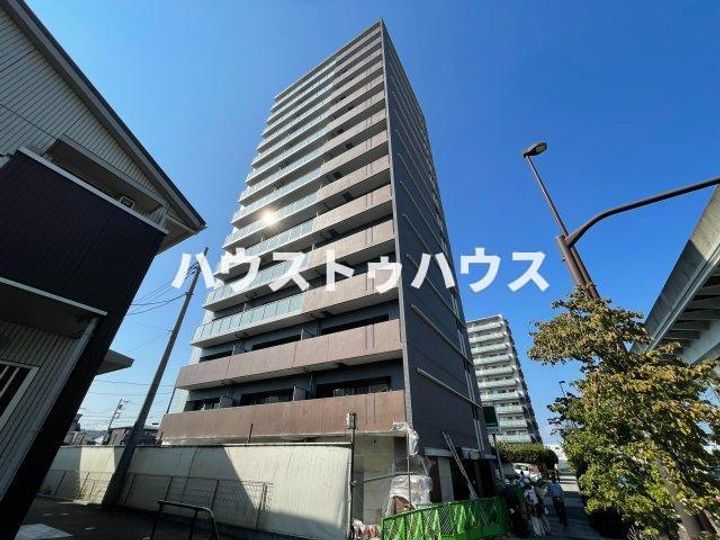 アーバンパーク谷在家の外観