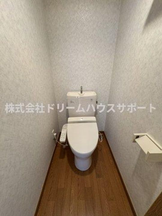 福商事ビルの内装