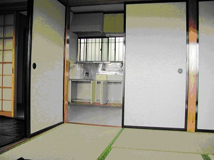 庄司ハイツの居間