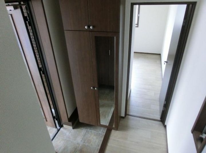 岡山県岡山市中区藤原西町2(一戸建)の賃貸物件の玄関