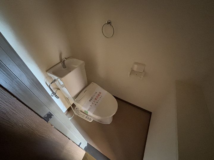 アンソレイエ・ロジュマンの内装