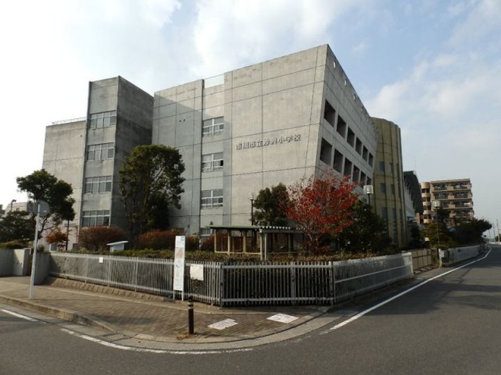 ガーデナヴィルラグナ市川妙典の周辺