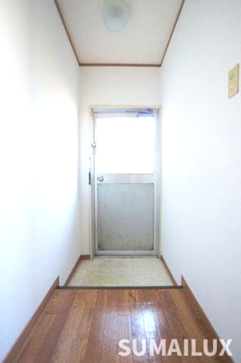 コーポリバーサイドの内装