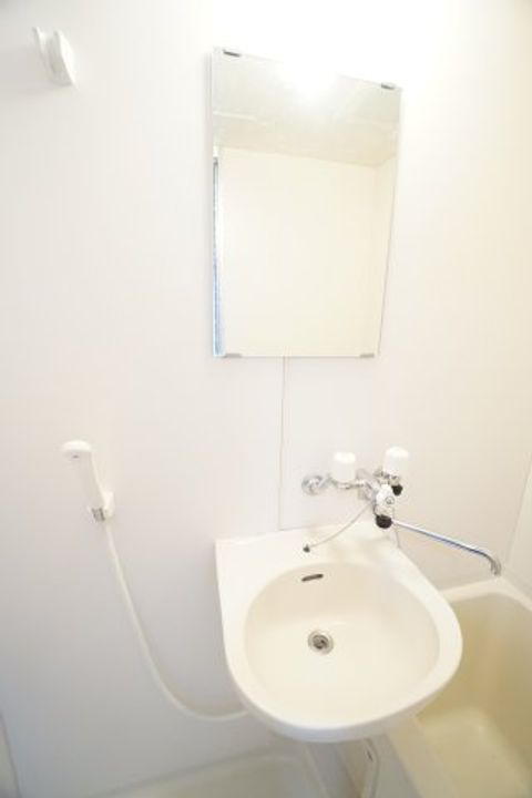 ラインヴィラ大巌寺Bの内装