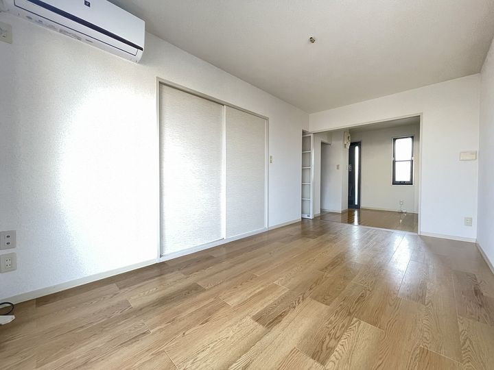 グランデヒルズ将監の居間