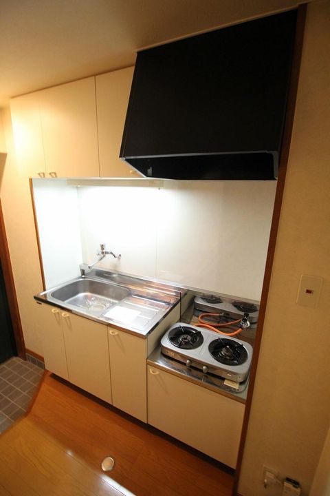 グリーンコート樺島のキッチン
