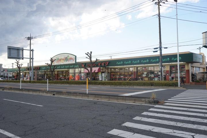 ネオ・ウィステリアAの周辺