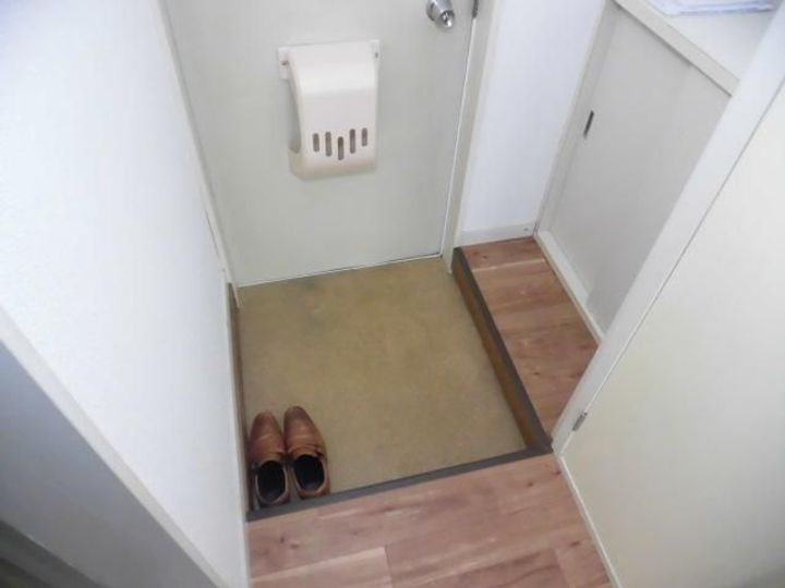 パークヒルズの玄関