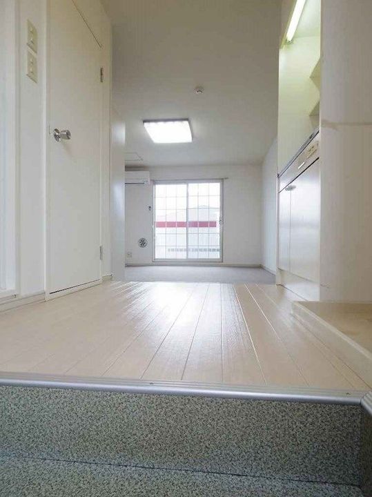 パレスシャルムIの玄関