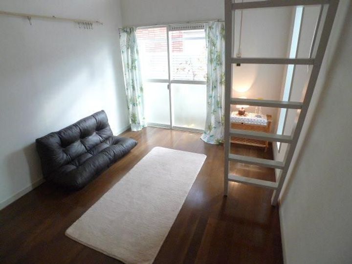 ジュネパレス新松戸第32の居間