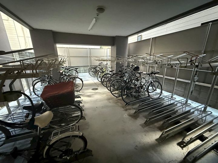プレサンスNEO京都烏丸の地図