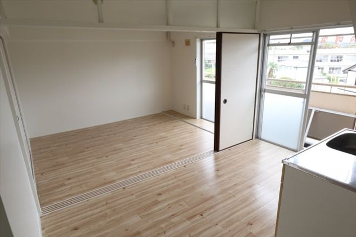 ビレッジハウス大乗2号棟の居間