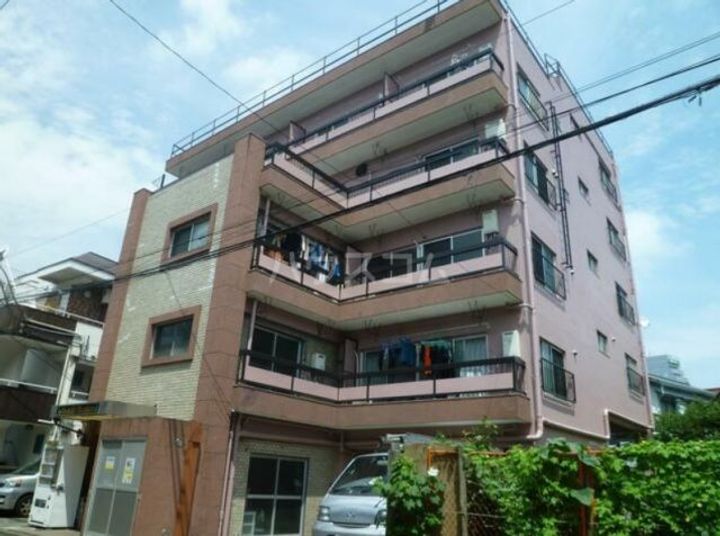 諏訪町マンションの外観