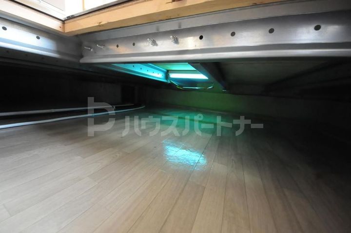 ルネスシーナの玄関