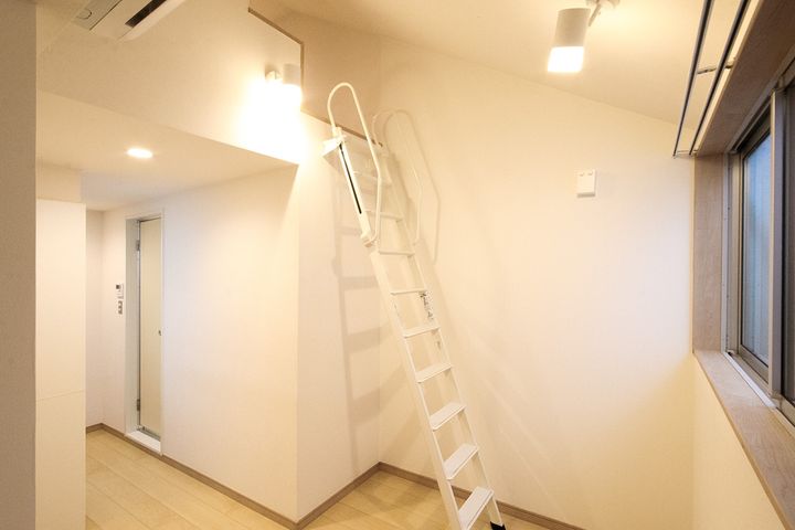 カーサ・エシェゾーの居間