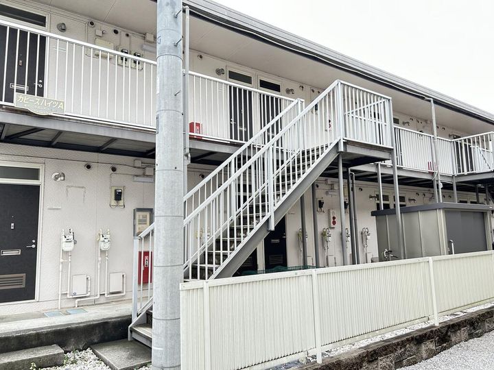 カピースハイツA棟の外観