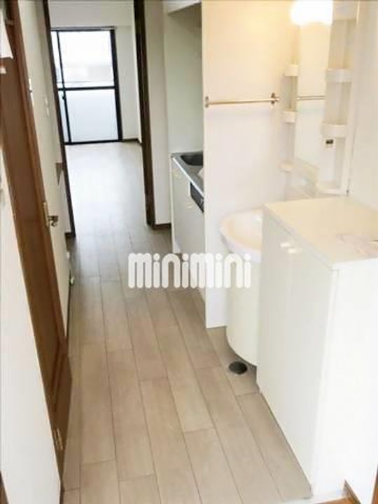 KIコーポレーションFの玄関