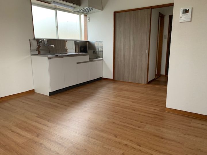 コーポ中山の居間