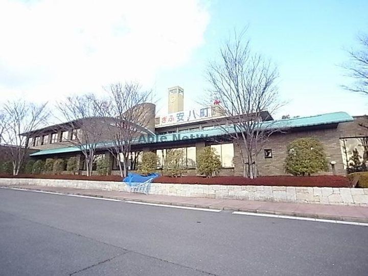 コンフォールLの周辺