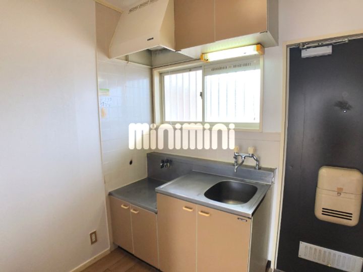 ハイムパシフィック B棟のキッチン