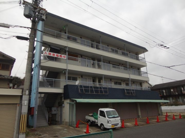 宮前マンションの外観