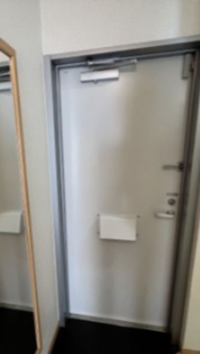 レオネクストジゴジ3の玄関