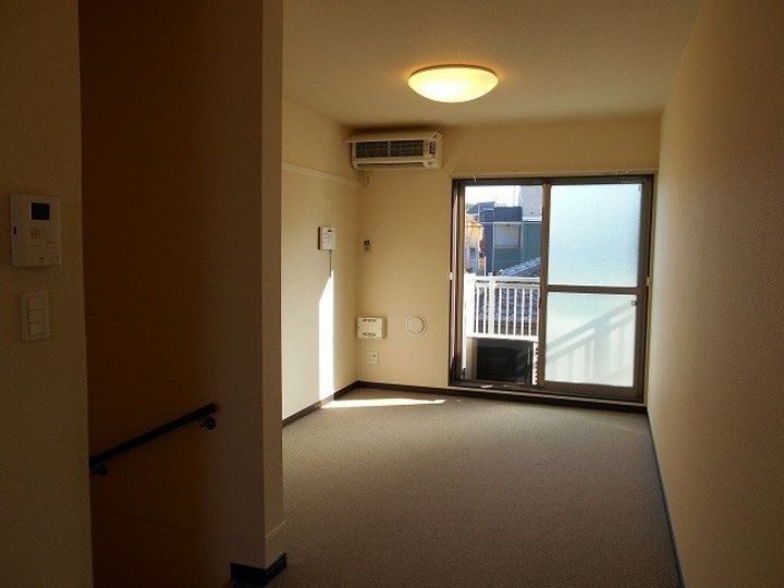 レオネクストジゴジ3の居間