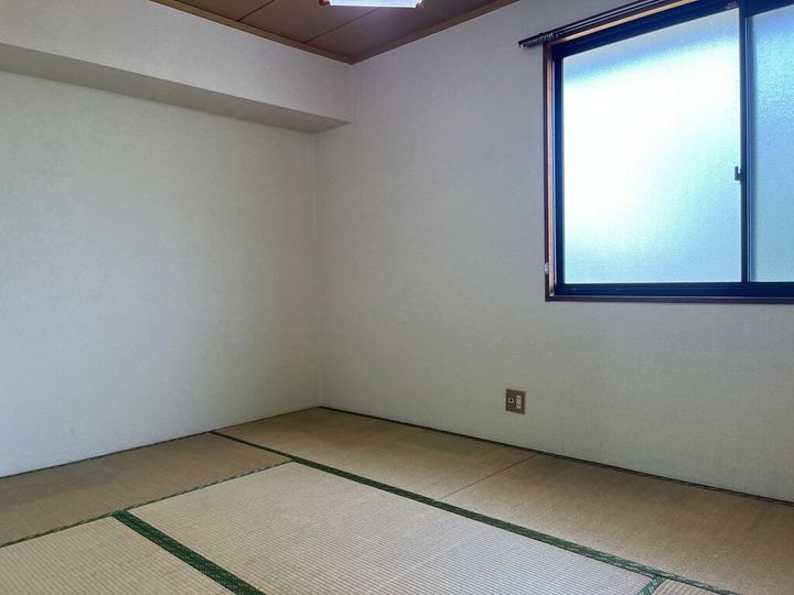 ビューラー花高松の内装