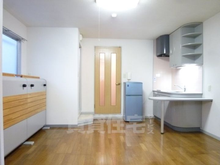 ラピュタ牧野阪の居間