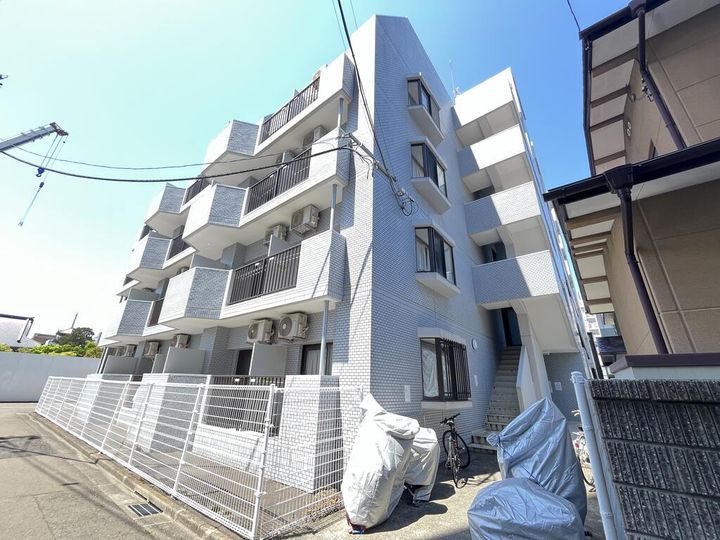 ベルメゾンMIYAZAKIの外観