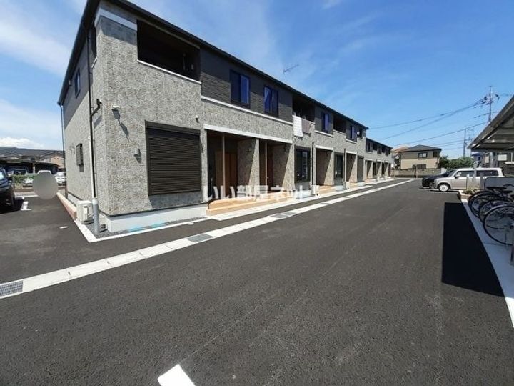 栃木県佐野市高萩町(アパート)の賃貸物件の外観
