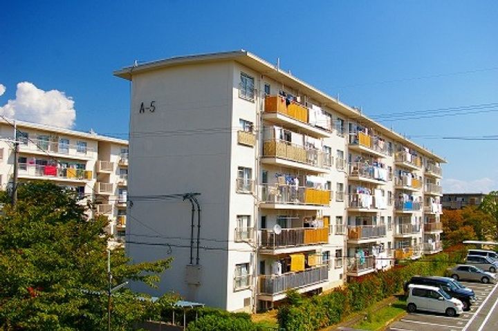 大阪府茨木市新郡山2(マンション)の賃貸物件の外観