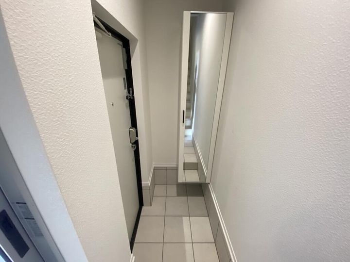 大阪府八尾市大字黒谷(一戸建)の賃貸物件の玄関