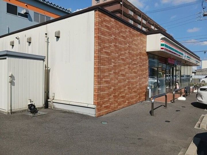 エスポワール KIIIの周辺