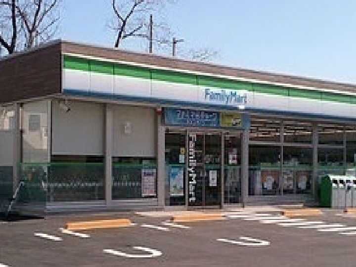 エスポワール KIIIの周辺