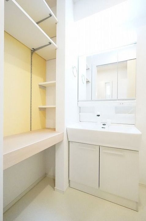 福島県郡山市安積町日出山字旧屋敷(アパート)の賃貸物件の内装
