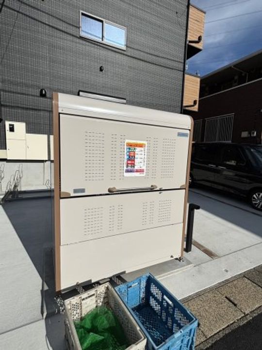 ペルル穴川の地図