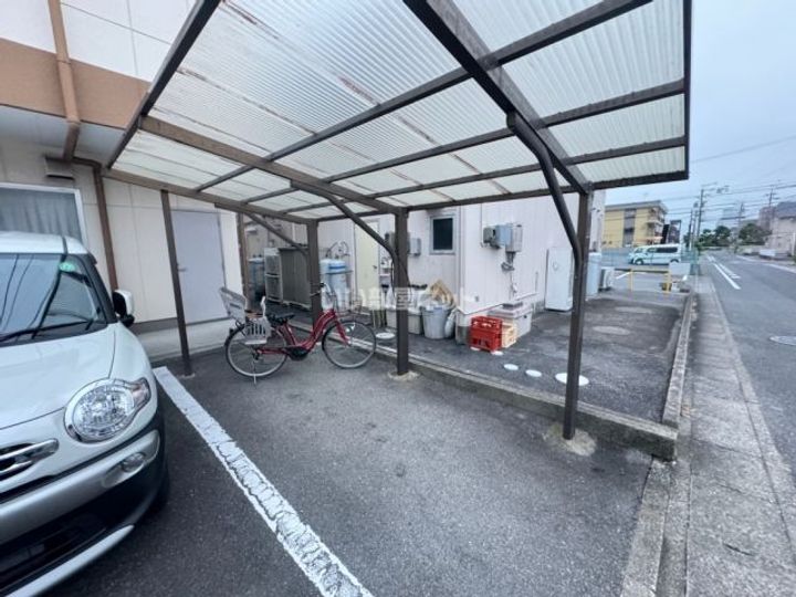 西条ビルディングの地図