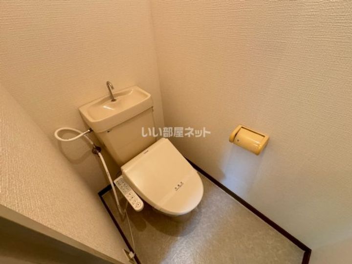 西条ビルディングの内装