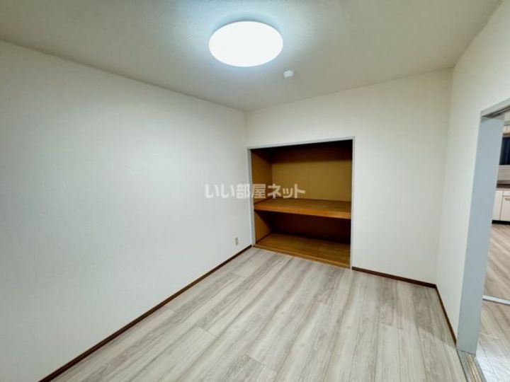 西条ビルディングの内装