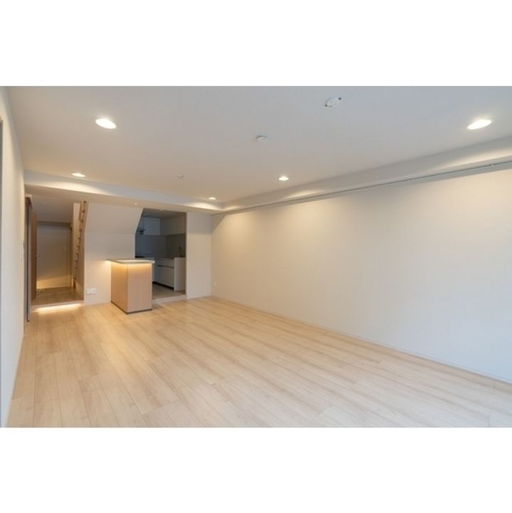 FULL HOUSE GAKUGEI DAIGAKUの居間