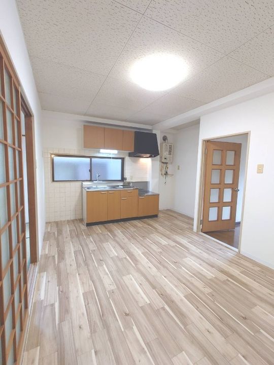 大阪府堺市西区浜寺石津町東5(マンション)の賃貸物件の内装