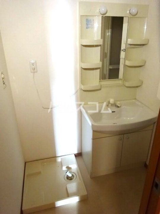 グランド・カオル IIの内装