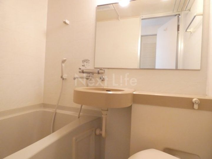 ワコーレ綱島1の風呂