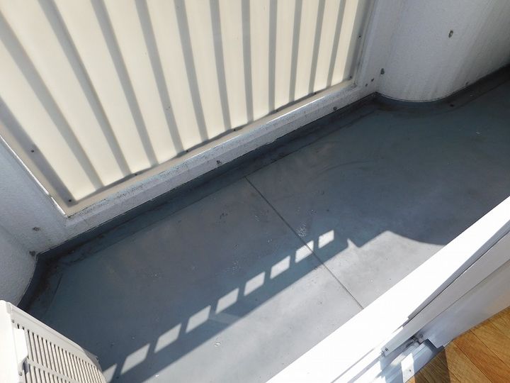 サニービルの内装