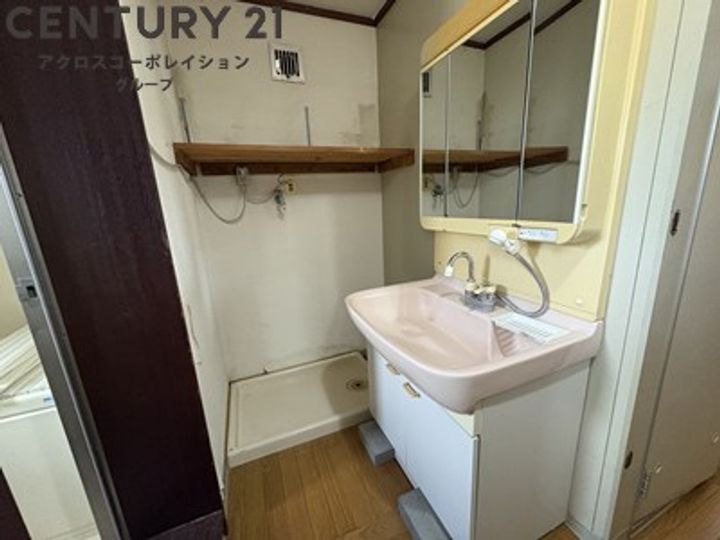 逆瀬台住宅2号棟の内装