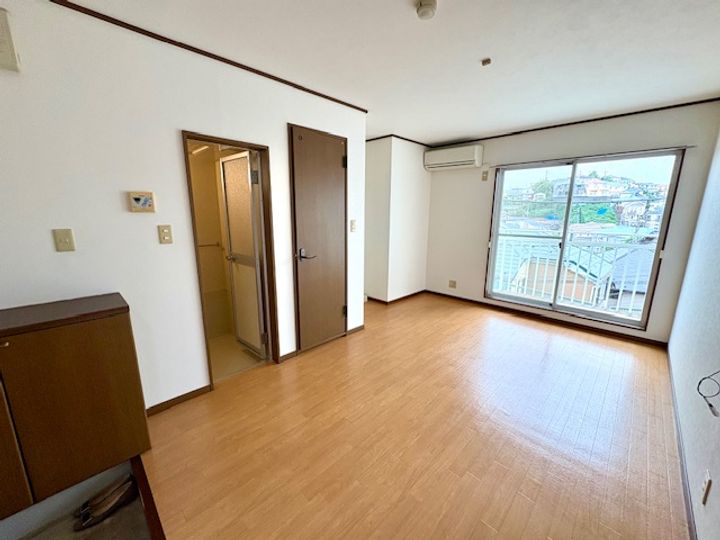 クレスト磯子第3の居間